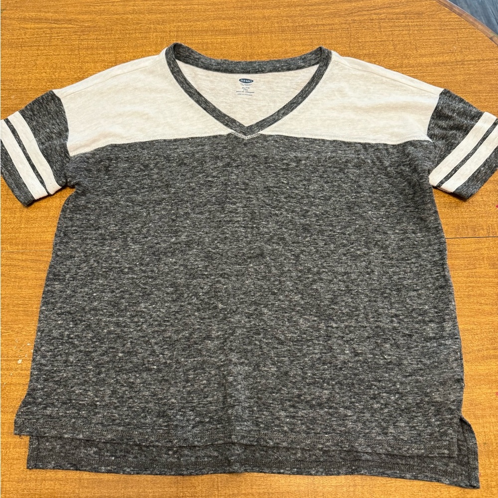 Old Navy Gray and Cream Kids Short Sleeve Tee